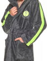 detail sivého chlapčenského županu 2044 L&L s kapucňou, vreckami