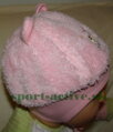 detská zimná chlpatá čiapka s uškami ružová na hlave