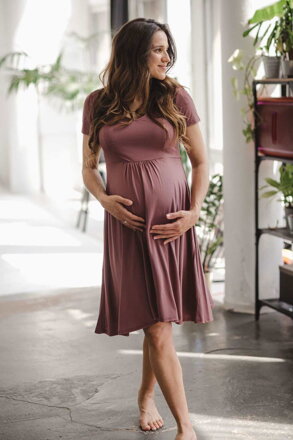 Milk & love tehotenské a dojčiace šaty s krátkym rukávom Mommy Chic ružovo hnedé